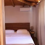 Bliss Daire Saranda