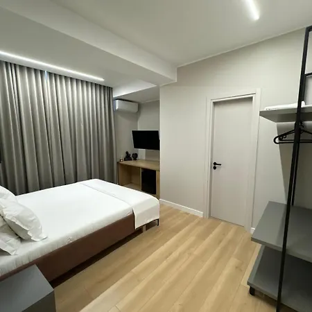 Apartment Bliss *