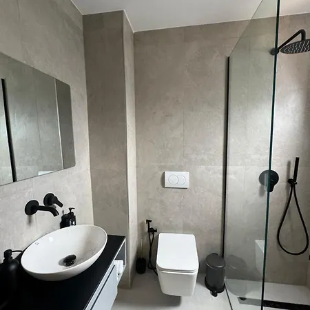 Bliss Apartment *